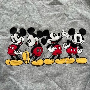 Disney Mickey Mouse Sweatshirt (size M)